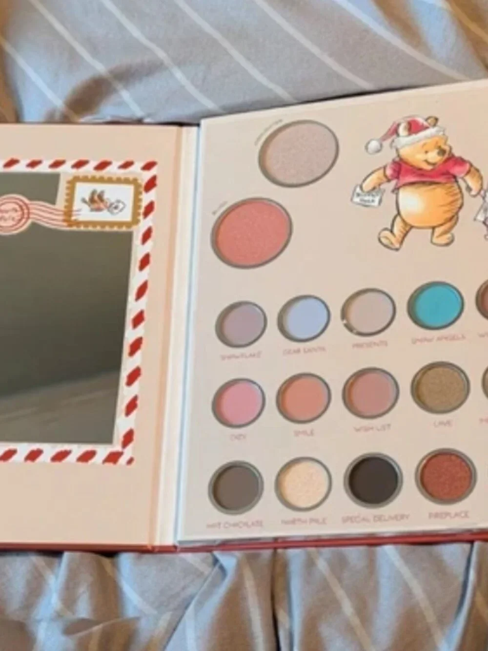 Disney Winnie the Pooh -brand new Face & Eye Shadow Palette